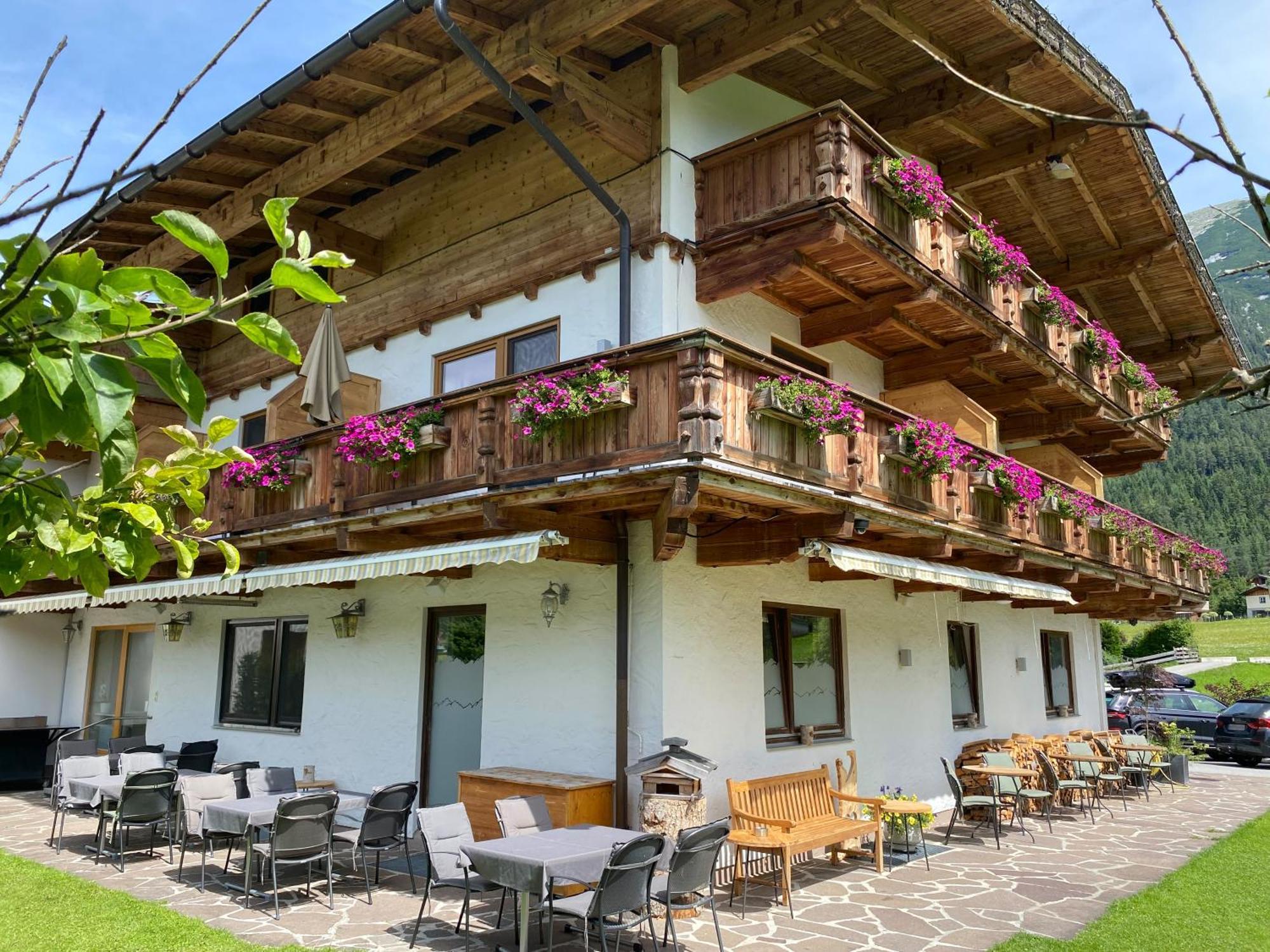 Hotel Acherl Άχενκιρχ Εξωτερικό φωτογραφία